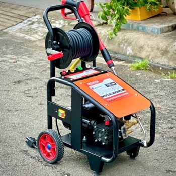 Máy Xịt Rửa Xe Cao Áp Mini 2.6Kw Deko DK-X26
