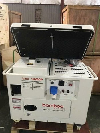Máy phát điện xăng Bamboo BmB 12000GP 