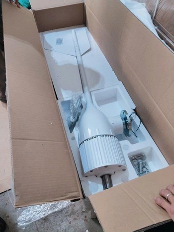 Máy phát điện năng lượng gió 1000W – Tuabin gió