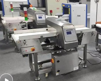Máy dò kim loại thực phẩm tự động độ nhạy cao dành cho cửa hàng thức ăn nhanh 