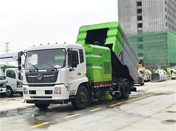 Xe Quét Hút Bụi Đường đa năng Dongfeng 13 khối HCQ5160TXSDL5