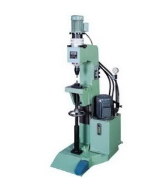 Máy tán đinh Rivet CS-150A 