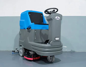 Máy chà sàn ngồi lái Kumisai KMS 85B