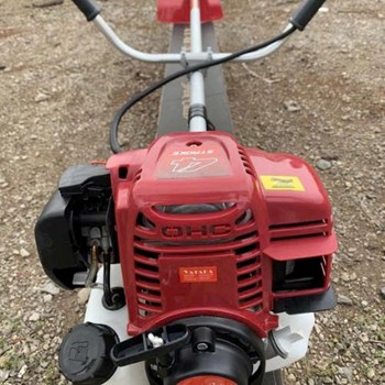 Máy Cắt Cỏ 4 Thì Yataka CS-435