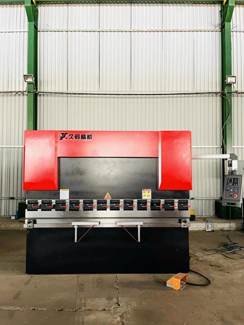 Máy chấn NC 63T2500