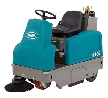 Xe quét sàn mini chạy bằng pin ngồi lái Tennant 6100