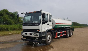 Xe phun nước rửa đường Isuzu 13 khối TV-0270