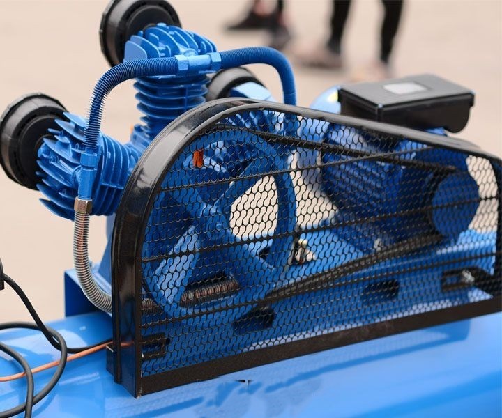 may nen khi pegasus tm-v-1.05/12.5-500l hinh 1