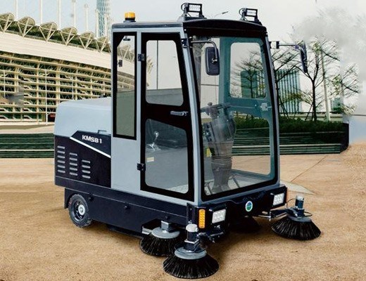 xe quet duong cong nghiep ngoi lai kumisai kms-81 hinh 0