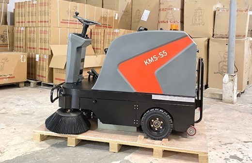 xe quet rac nha xuong ngoi lai kumisai kms-s5 hinh 0