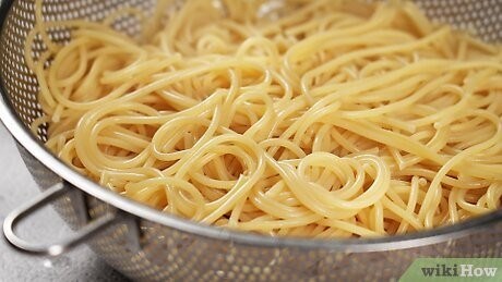 bep nau mi ong dung gas lotus cpm-6g hinh 1