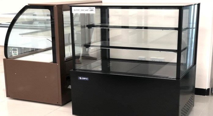 tủ bánh kem kính vuông opo bsmp 900 - 0.9m hình 0 tu banh kem kinh vuong opo bsmp 900 - 0.9m hinh 0