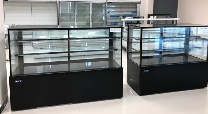tủ bánh kem kính vuông opo bsmp 1800 - 1m8 hình 1 tu banh kem kinh vuong opo bsmp 1800 - 1m8 hinh 1
