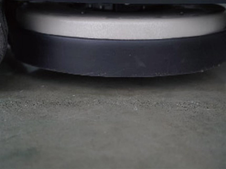 xe điện chà sàn ngồi lái v6 - ev-v6 hình 2 xe dien cha san ngoi lai v6 - ev-v6 hinh 2