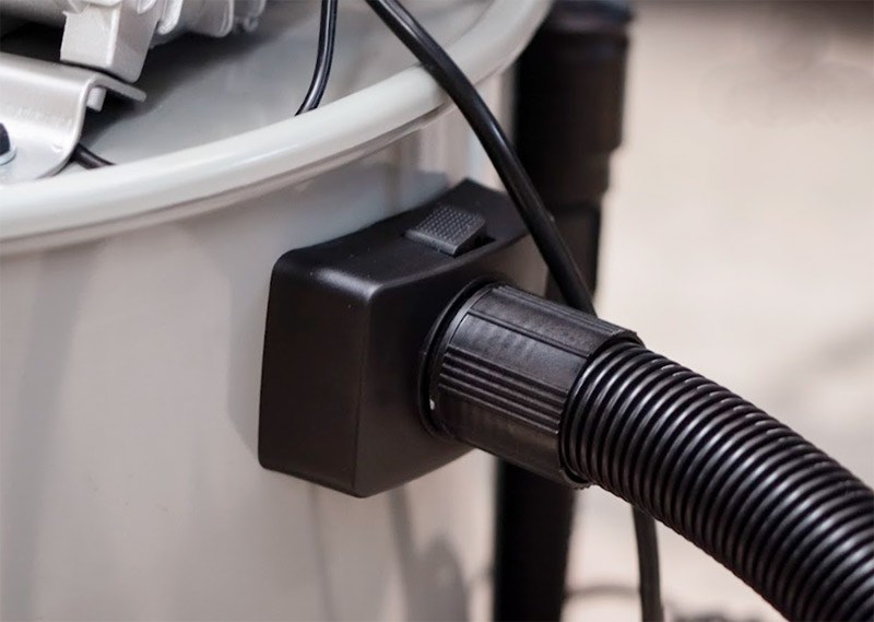 may hut bui cong nghiep kumisai kms 603t 220l hinh 2