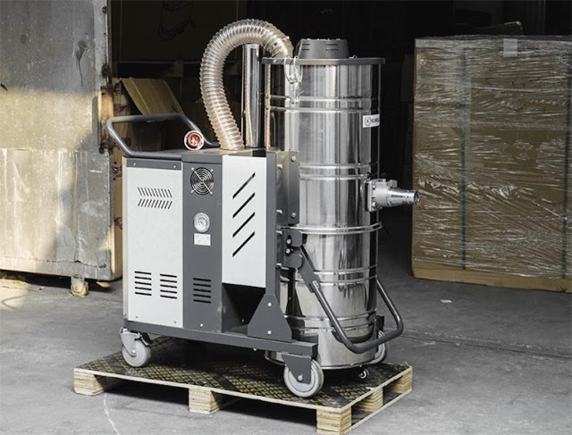 may hut bui chuyen dung kumisai kms 400 hinh 0