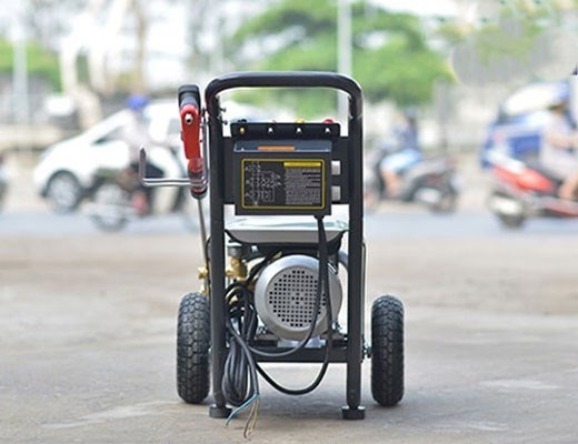 may rua xe lutian 1750psi hinh 0