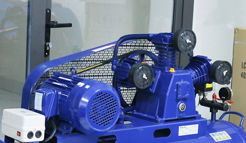 may nen khi piston kumisai kms-10500 hinh 1