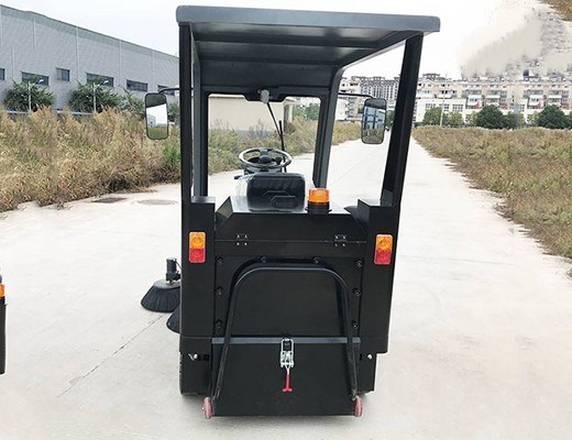 xe quet rac cong nghiep ngoi lai kumisai kms-1800e hinh 1