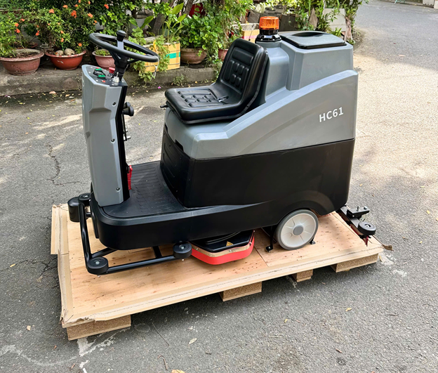 may cha san nha xuong ngoi lai hiclean hc61 hinh 0