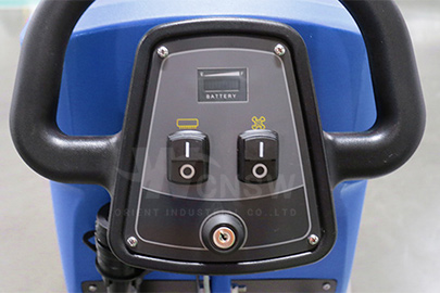 may cha san day tay cnsw r-v5 hinh 1