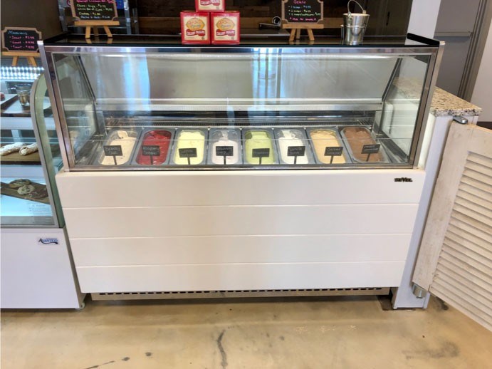 tu trung bay kem baroque slm new hinh 0