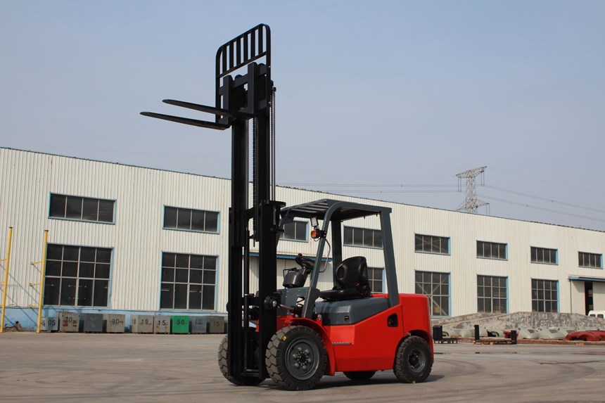 xe nang 2.5 tan, 3 tan, 3.5 tan, 5 tan kusami ksm30a hinh 0