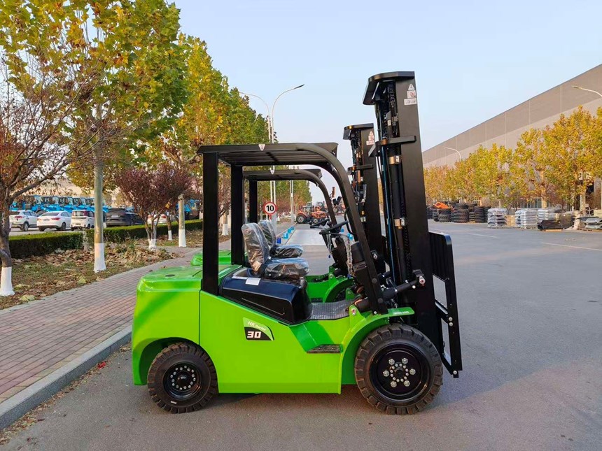 xe nang dau 3 tan nang cao 4.5m kusami ksm-3t hinh 1