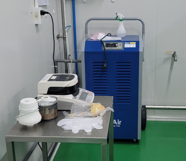 may hut am deair re-150 hinh 2