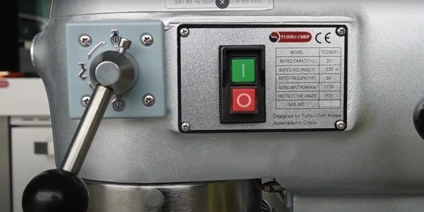 may tron bot turbo chef tcdm10-l hinh 1