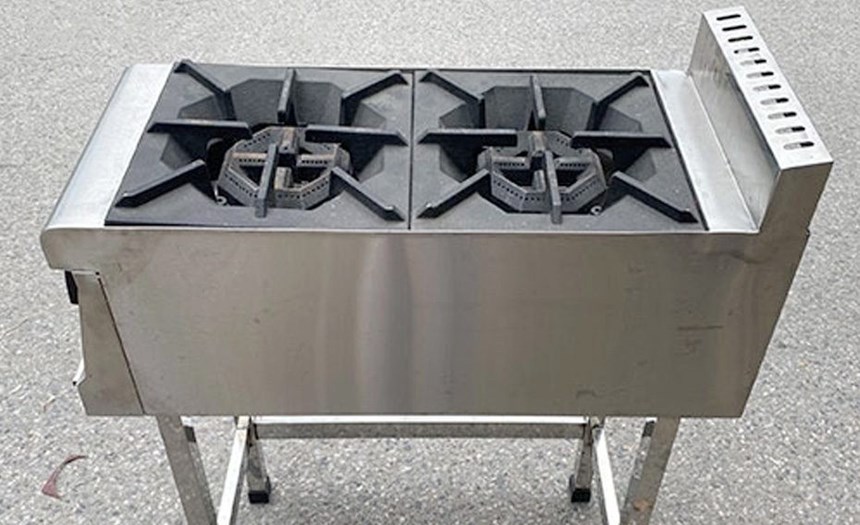 bep au 2 hong chan dung berjaya ob2fs-17  hinh 1