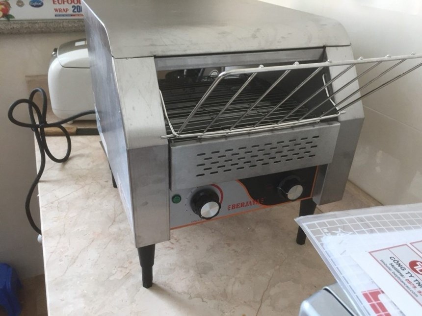 may nuong banh mi bang chuyen berjaya bjy-tt300  hinh 0