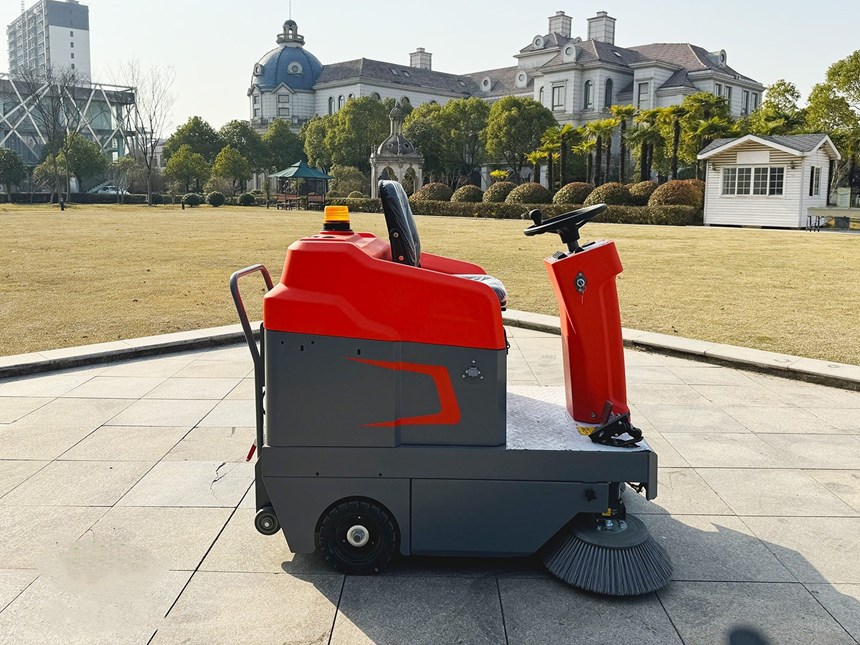 xe quet rac hut bui ngoi lai rs1100 hinh 0