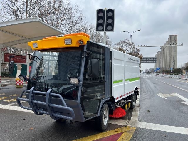 xe quet duong chay dien dung tich 3.5 khoi lb5035.ev hinh 0