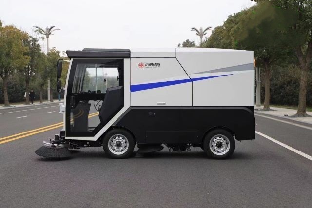 xe quet rac hut bui duong x1000l hinh 0