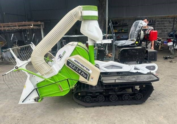 máy gặt đập liên hợp 4lz-1.4 pro (xích 36cm) hình 0 may gat dap lien hop 4lz-1.4 pro (xich 36cm) hinh 0