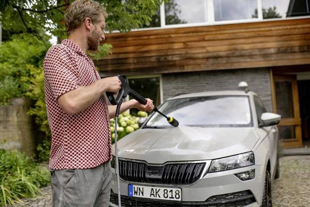 may phun rua ap luc cao karcher k 5 comfort premium *eu hinh 0