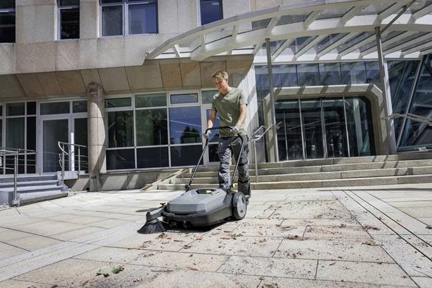 xe quet rac day tay karcher km 70/20 c hinh 0