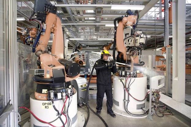 may ban da kho lam sach karcher ib 7/40 adv hinh 1