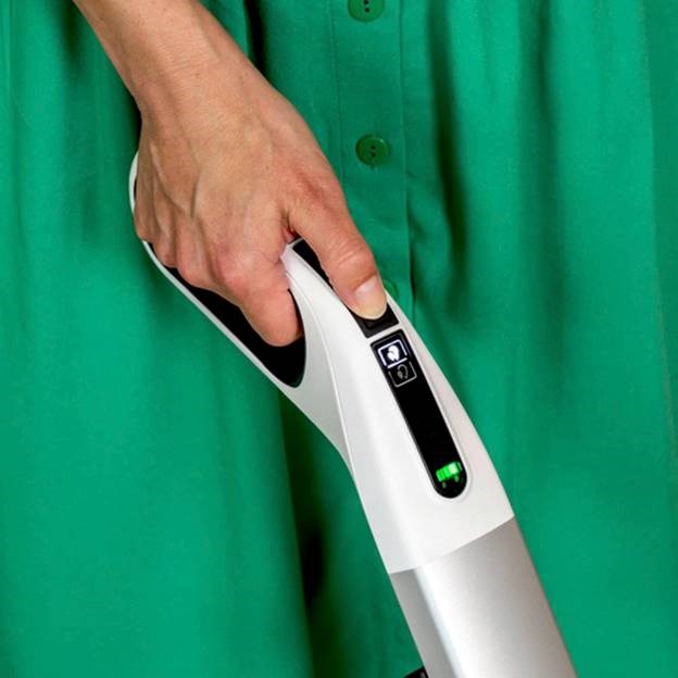 may lau san karcher fc 4-4 battery hinh 2