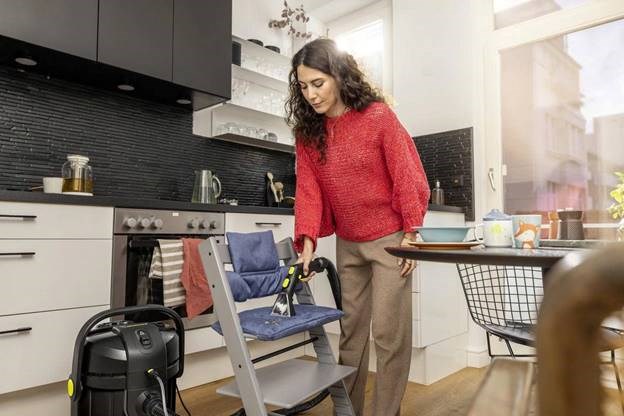 may giat tham gia dung karcher se 4 black gnf edition n1 hinh 1