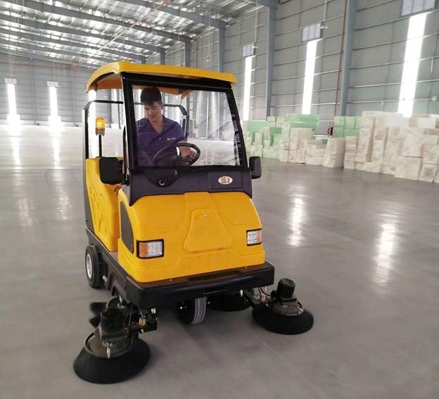 xe quet hut bui ngoi lai co kinh truoc va mai che magnum mn-e800w hinh 0