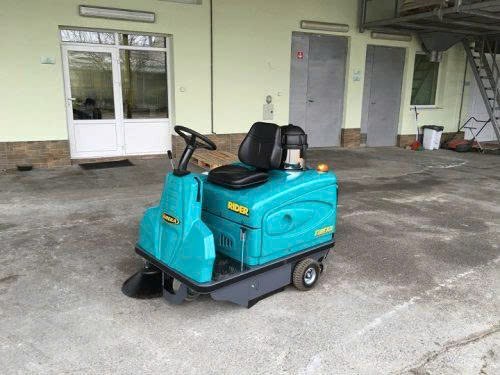 xe quet rac ngoi lai eureka floor sweeper rider 1201 eb hinh 0