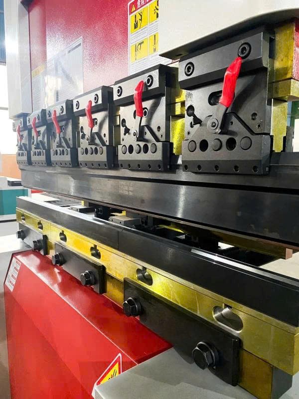 may chan cnc truc duoi len 35t1200 hinh 1