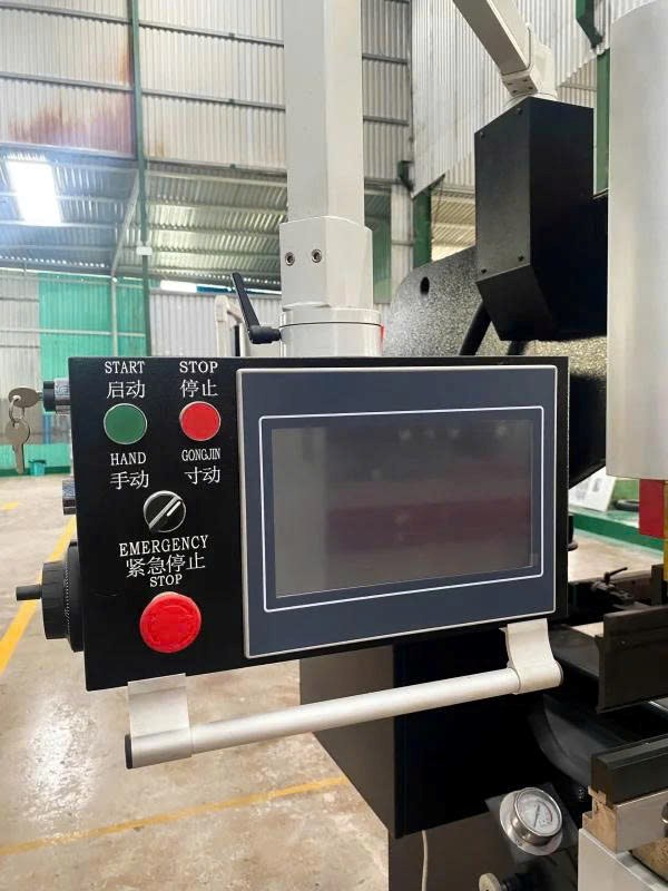 may chan cnc truc duoi len 50t1600 hinh 3