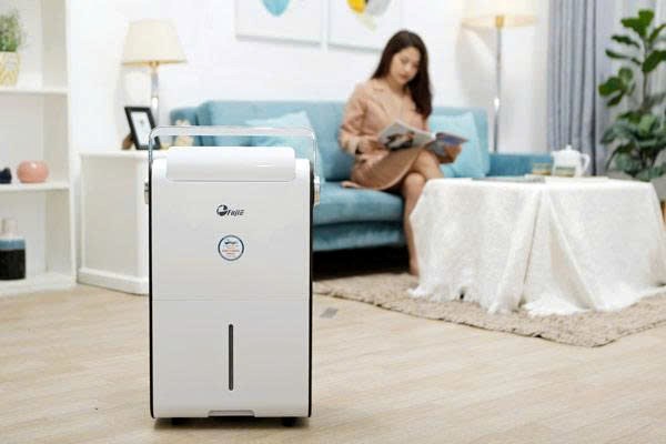 may hut am fujie hm-930ec new version cong suat 35 lit/ngay hinh 1